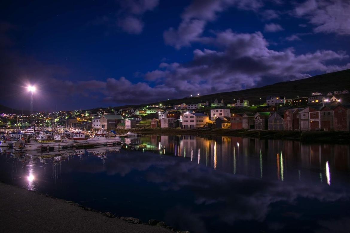 The Old House Close To The Ferry To Mykines Сёрвагур Экстерьер фото